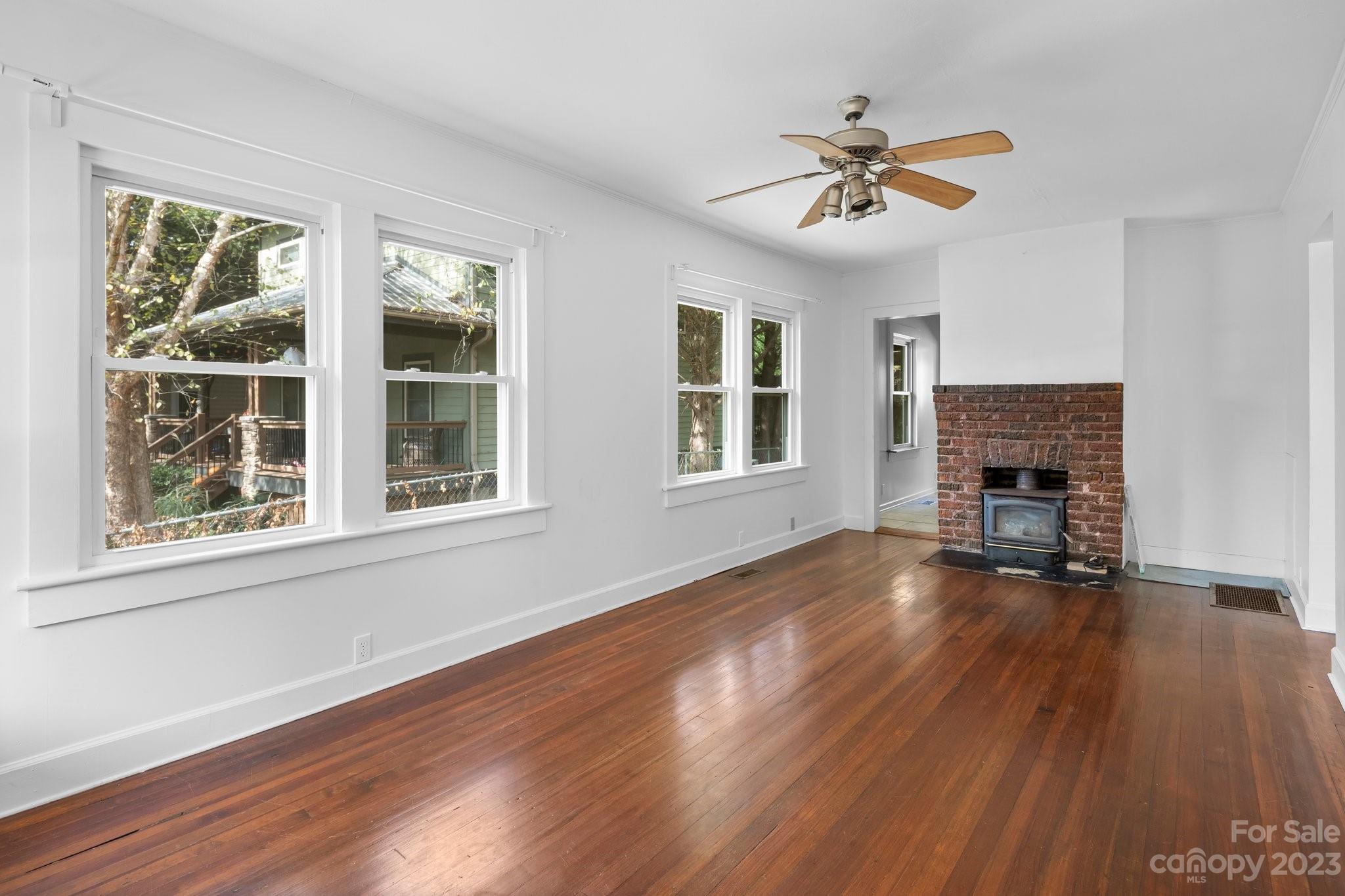 11 Northview Street Asheville NC 28801