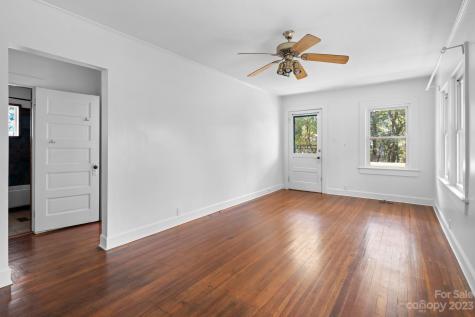 11 Northview Street Asheville NC 28801