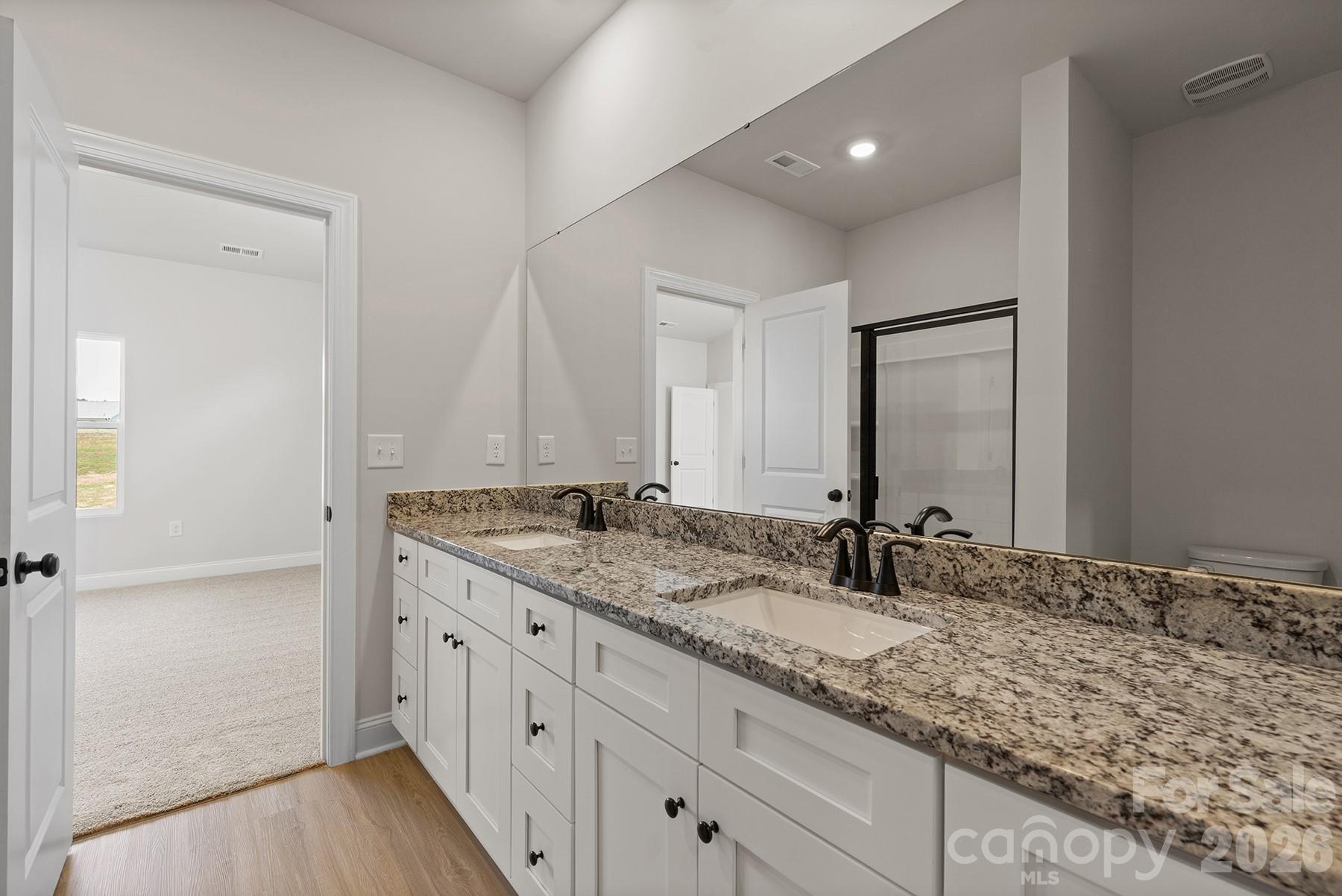 6505 Fairford Drive Charlotte NC 28215