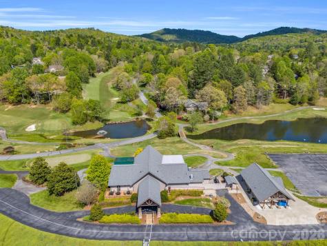 2070 Golfside Lane Hendersonville NC 28739