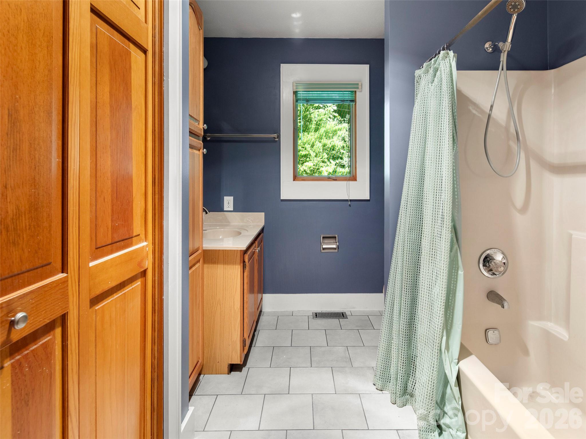 303 Brightwater Heights Drive Hendersonville NC 28791