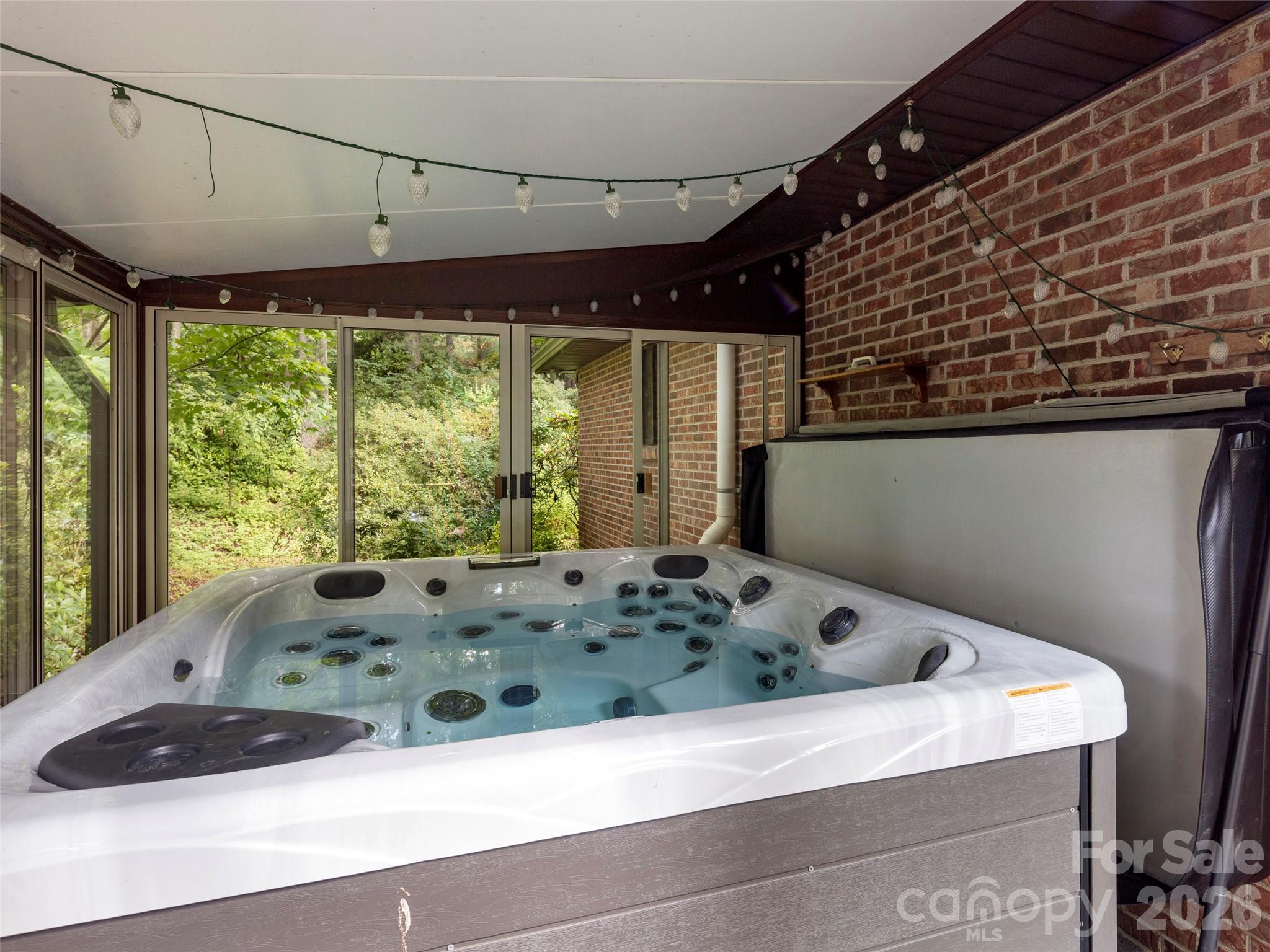 303 Brightwater Heights Drive Hendersonville NC 28791