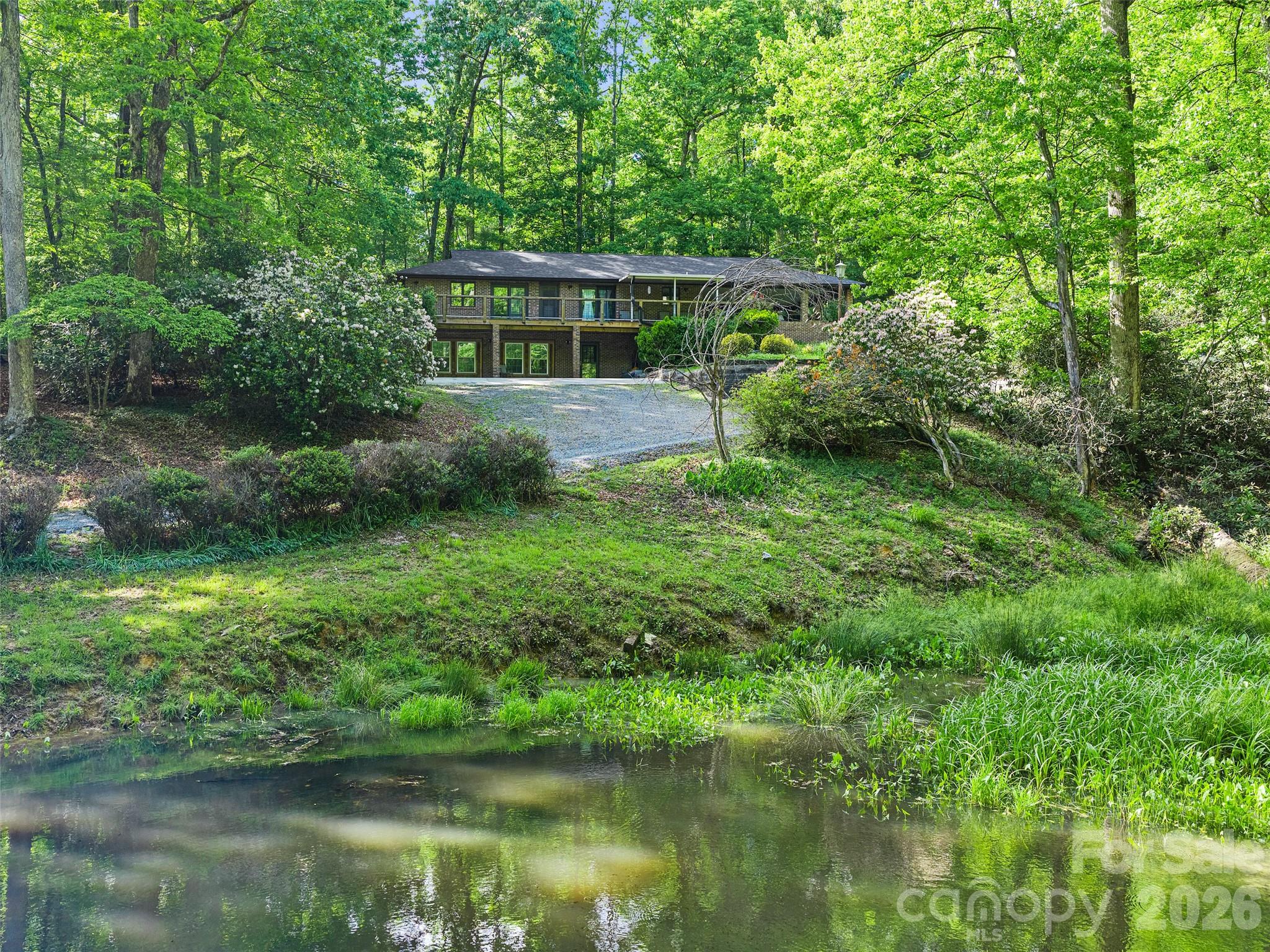 303 Brightwater Heights Drive Hendersonville NC 28791