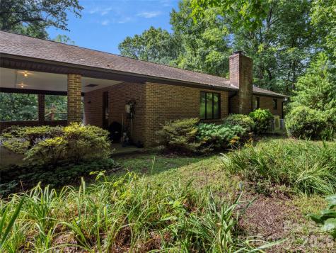 303 Brightwater Heights Drive Hendersonville NC 28791