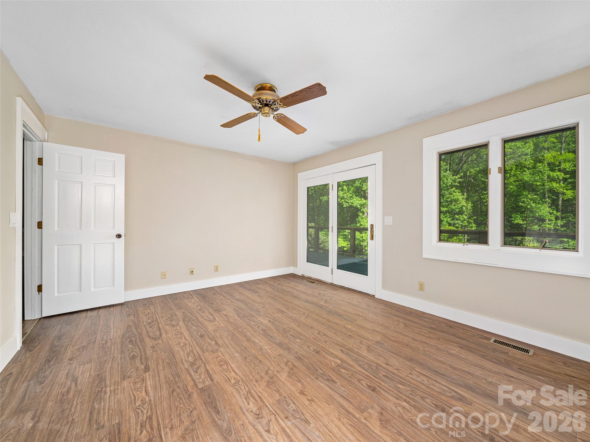 303 Brightwater Heights Drive Hendersonville NC 28791