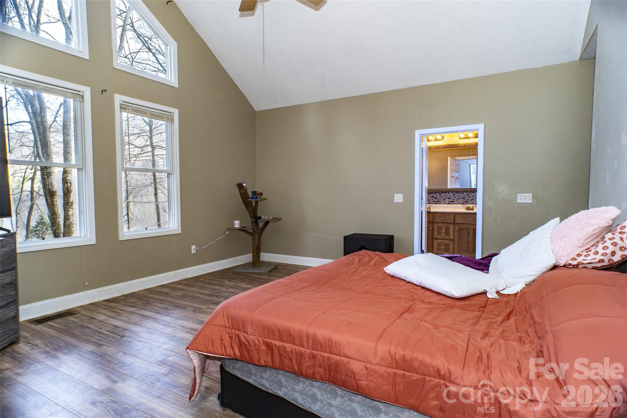 1426 Fern Trail Waynesville NC 28786