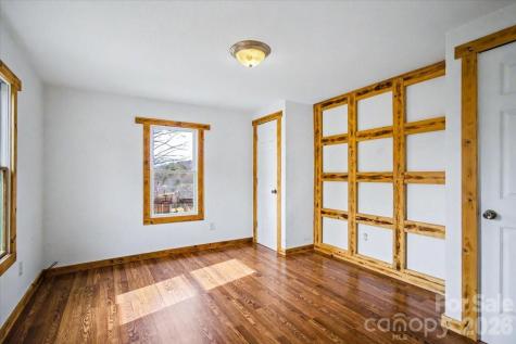 170 Styles Road Burnsville NC 28714