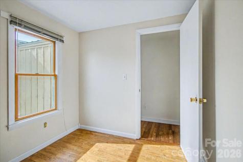 170 Styles Road Burnsville NC 28714