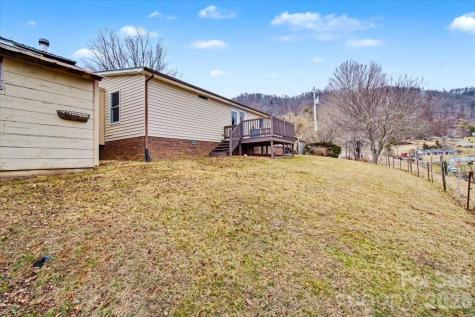 170 Styles Road Burnsville NC 28714