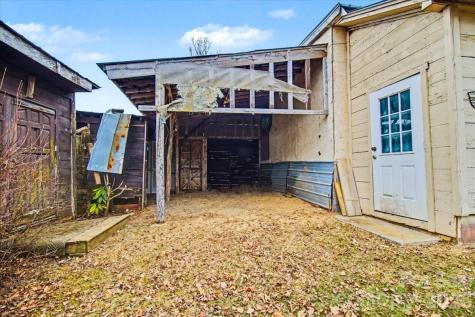 170 Styles Road Burnsville NC 28714