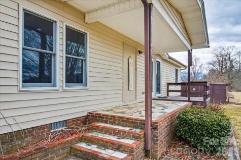 170 Styles Road Burnsville NC 28714