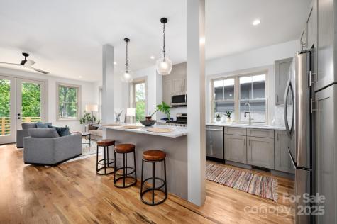 11 Middlebrook Road Asheville NC 28805