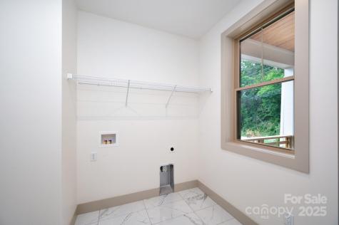 11 Middlebrook Road Asheville NC 28805