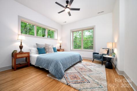 11 Middlebrook Road Asheville NC 28805