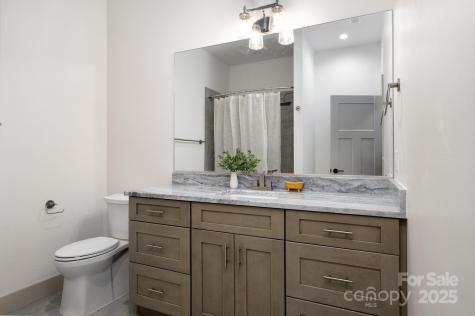 11 Middlebrook Road Asheville NC 28805