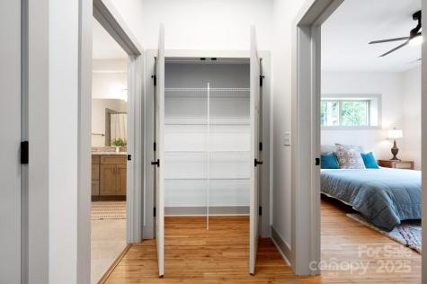 11 Middlebrook Road Asheville NC 28805