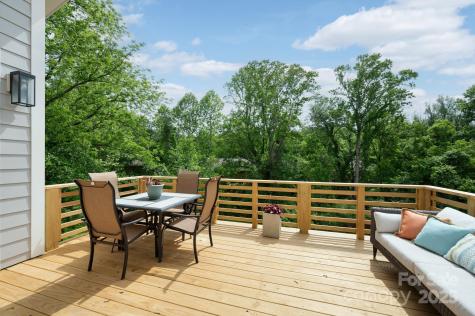 11 Middlebrook Road Asheville NC 28805