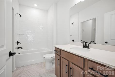 2736 Peak Court Belmont NC 28012