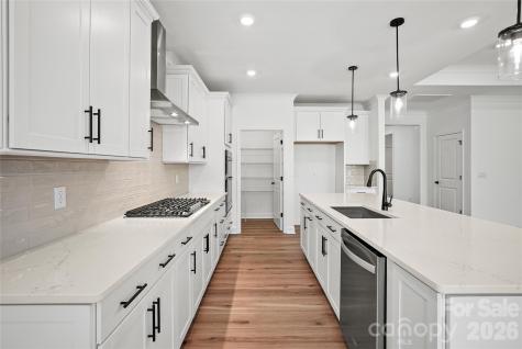 2736 Peak Court Belmont NC 28012