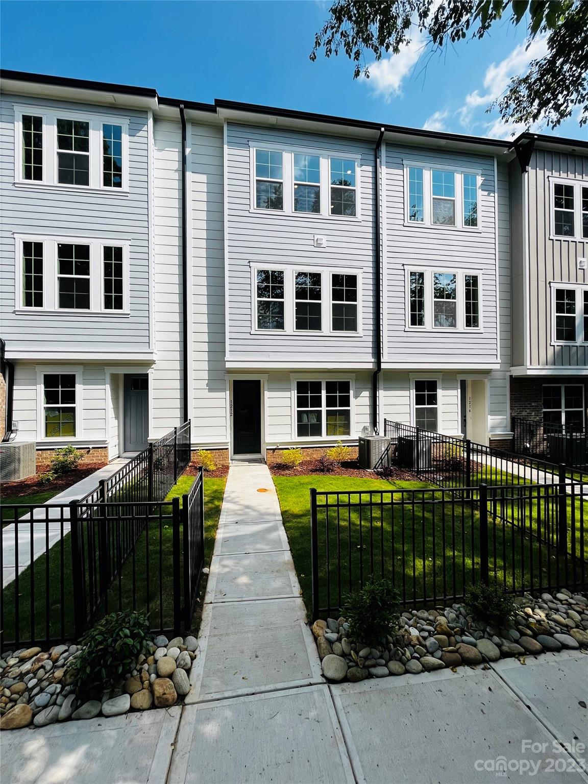 1212 Craig View Way Charlotte NC 28211