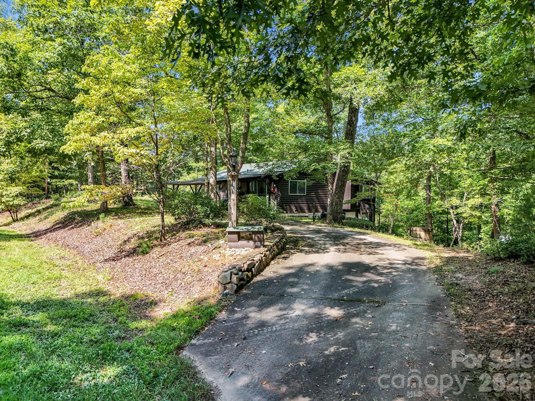 526 Shannons Walk Lake Lure NC 28746