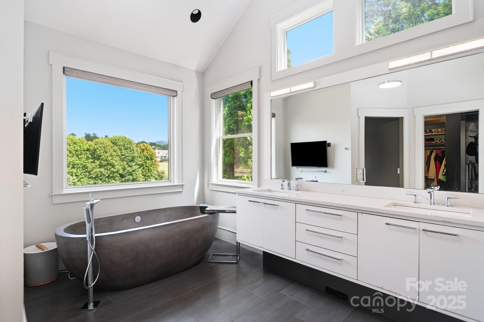 31 Bradford Vistas Drive Fletcher NC 28732