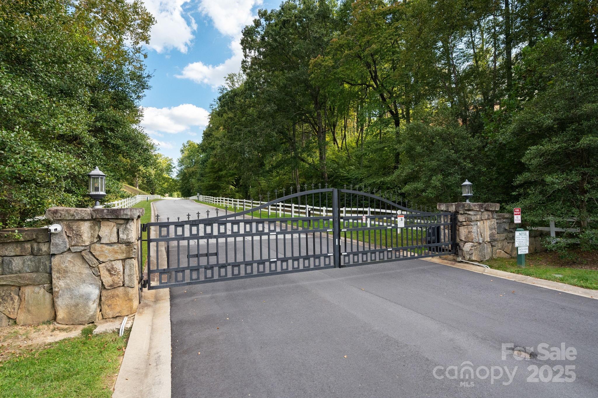 31 Bradford Vistas Drive Fletcher NC 28732