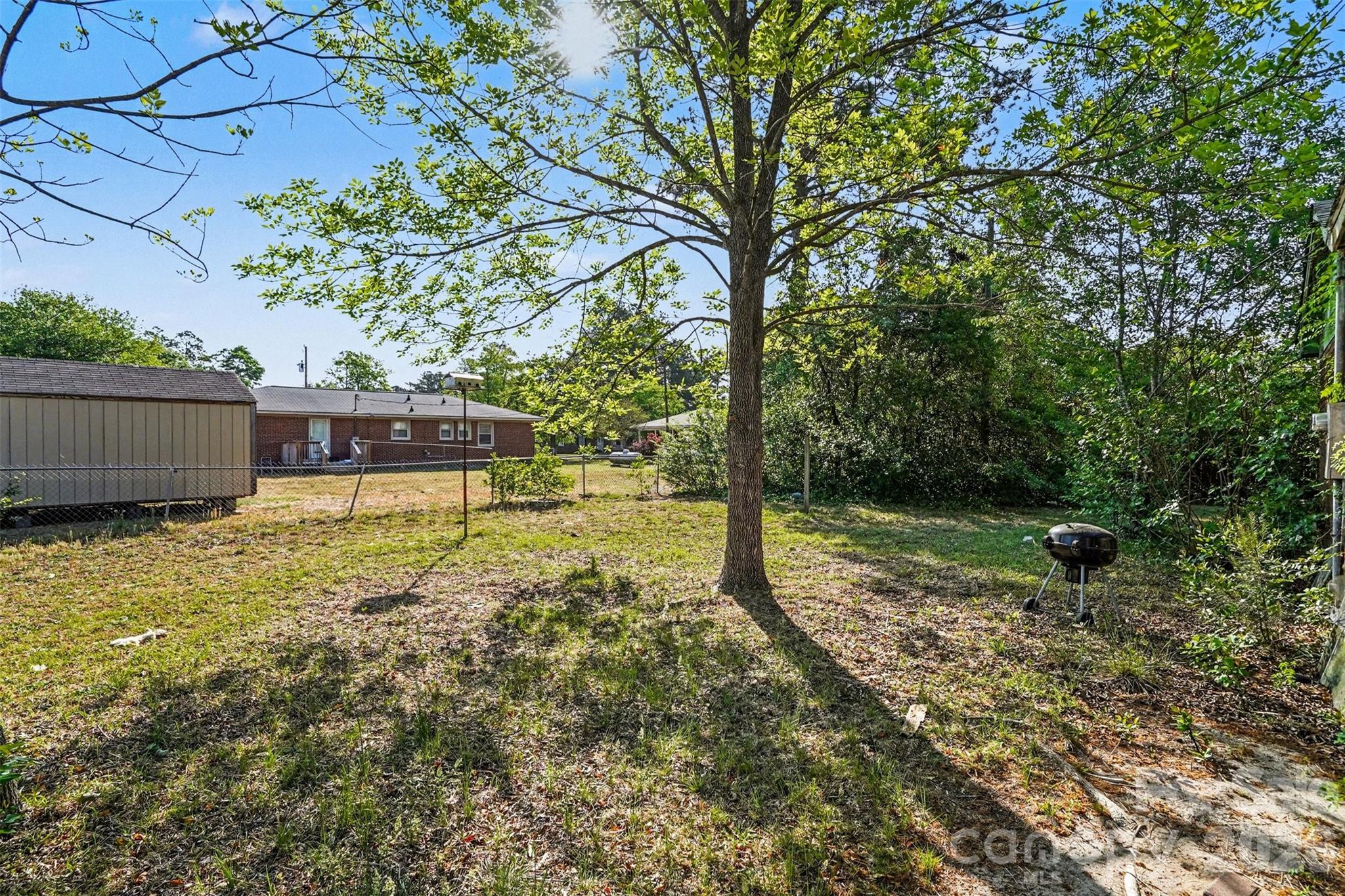 105 W Temple Avenue Rockingham NC 28380
