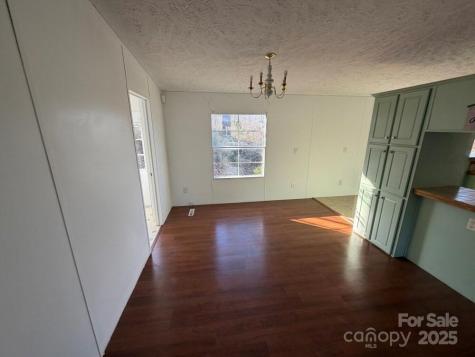 2687 1st Avenue NW Catawba NC 28609