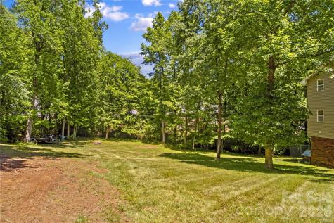 1904 Lorelei Court Mount Pleasant NC 28124