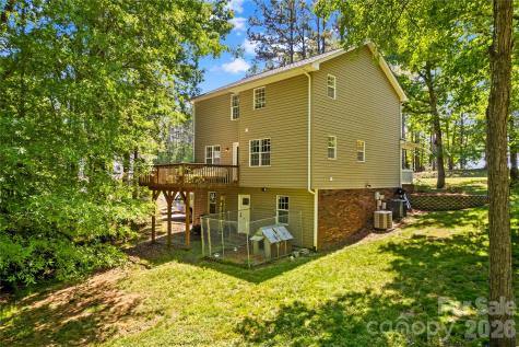 1904 Lorelei Court Mount Pleasant NC 28124