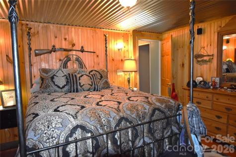 212 Sharon Avenue NW Lenoir NC 28645
