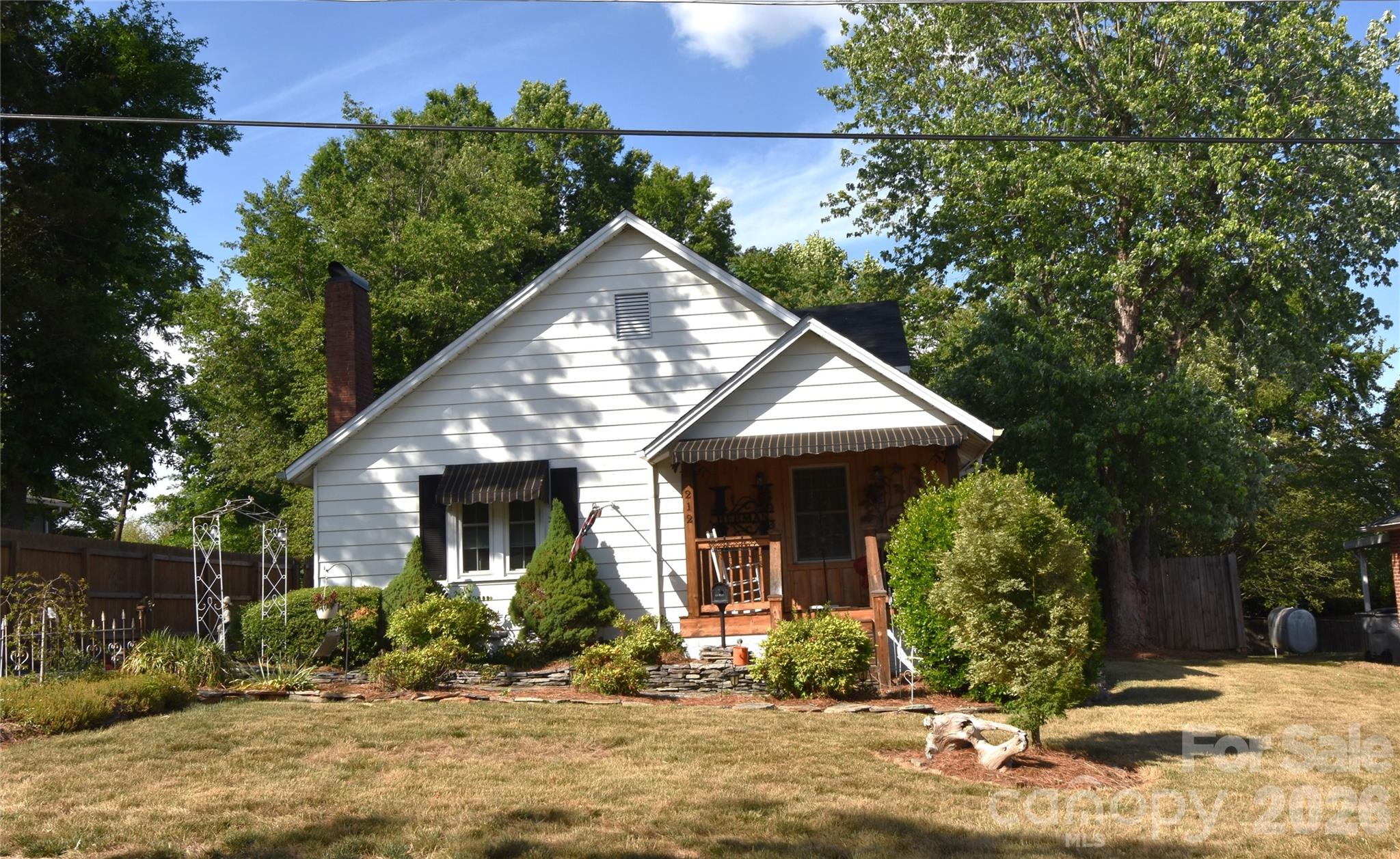 212 Sharon Avenue NW Lenoir NC 28645