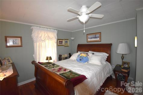 212 Sharon Avenue NW Lenoir NC 28645