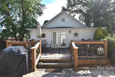 212 Sharon Avenue NW Lenoir NC 28645