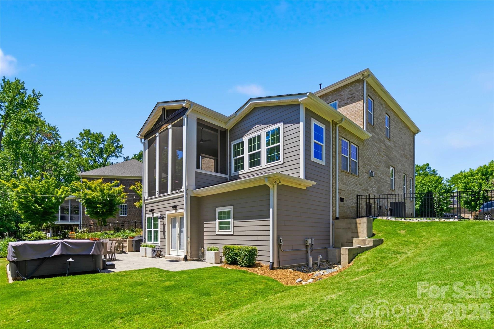6526 Saint John Lane Charlotte NC 28210