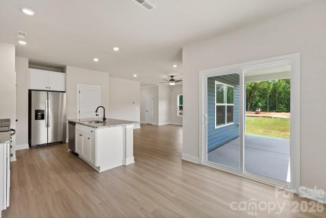 6741 Fairford Drive Charlotte NC 28215
