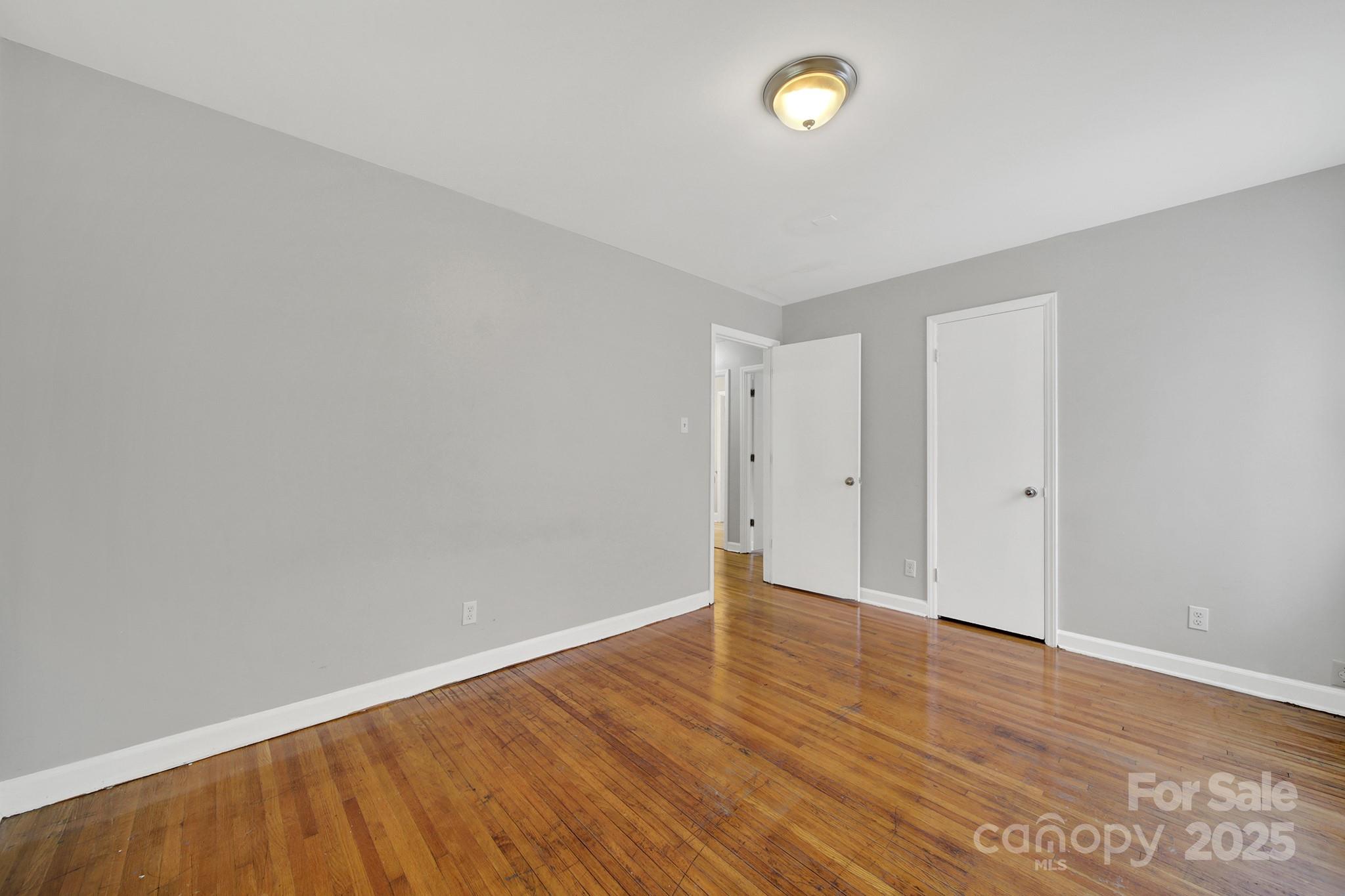 5300 Grafton Drive Charlotte NC 28215