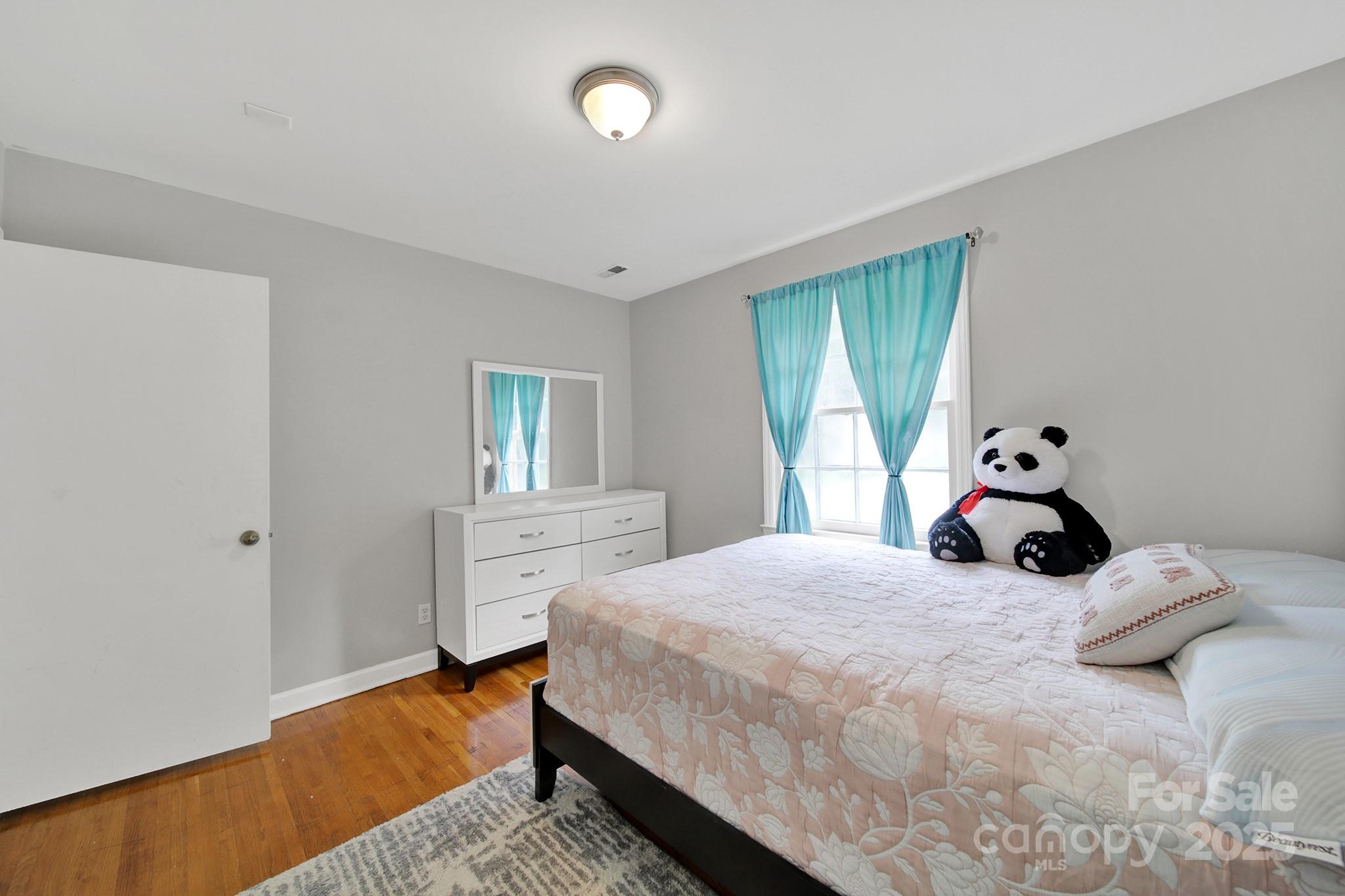 5300 Grafton Drive Charlotte NC 28215