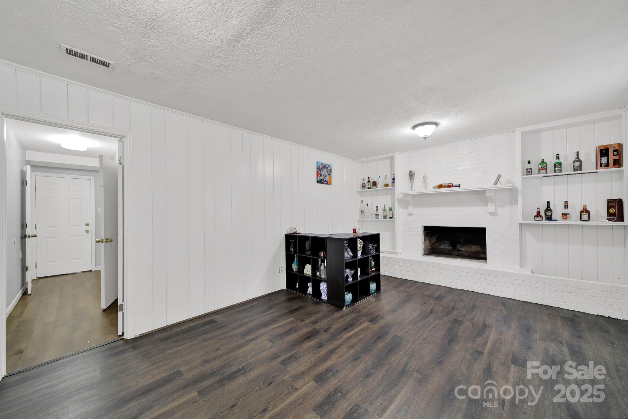 5300 Grafton Drive Charlotte NC 28215