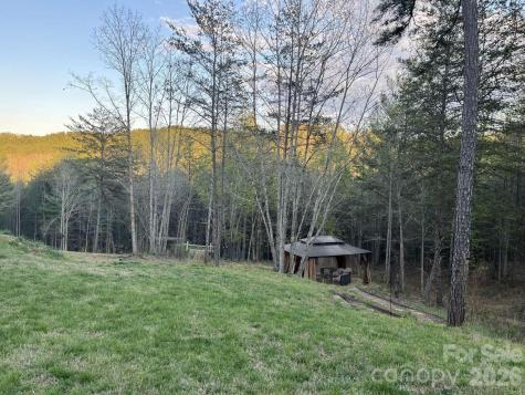 3445 Irish Hills Road Morganton NC 28655