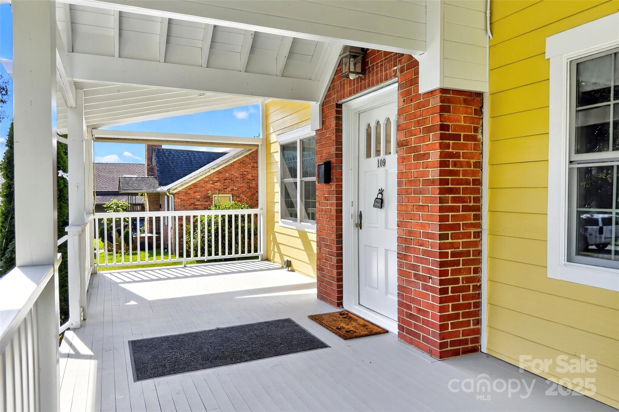 109 N Dougherty Street Black Mountain NC 28711