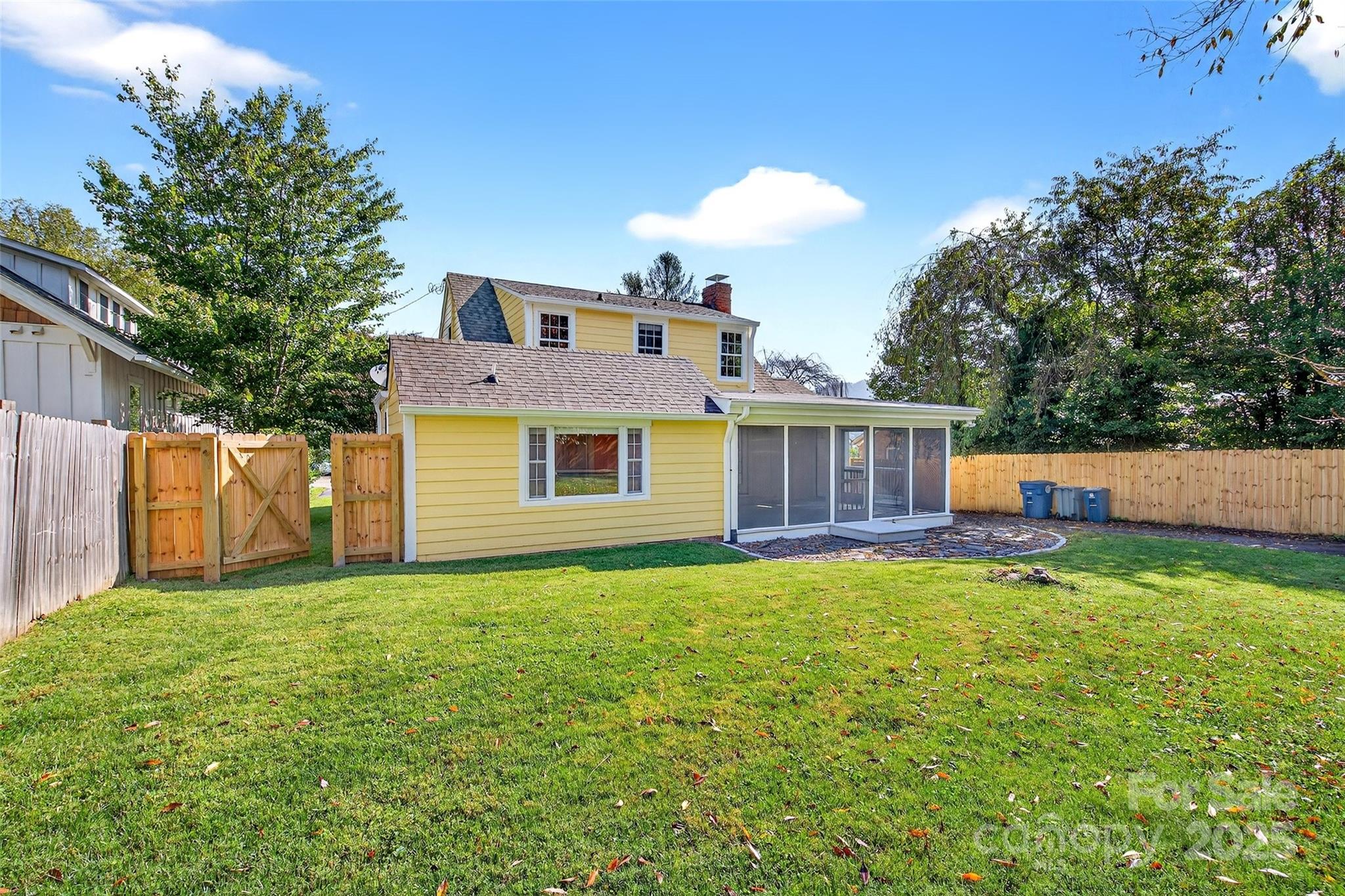 109 N Dougherty Street Black Mountain NC 28711