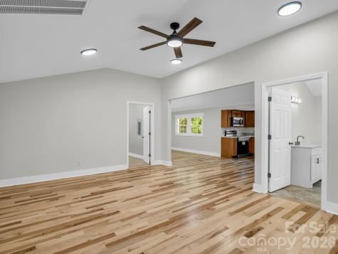 5923 N Highway 14 Landrum SC 29356