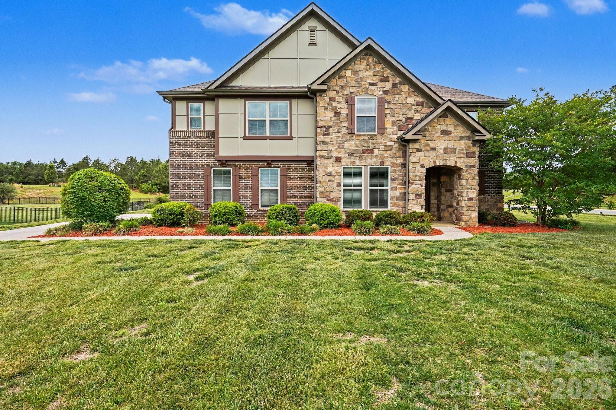 502 Alucio Court Matthews NC 28104