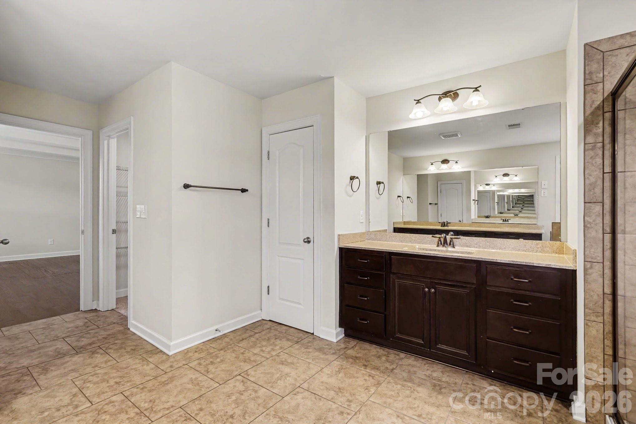 502 Alucio Court Matthews NC 28104