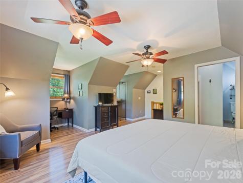 265 Cansadie Top Road Waynesville NC 28785