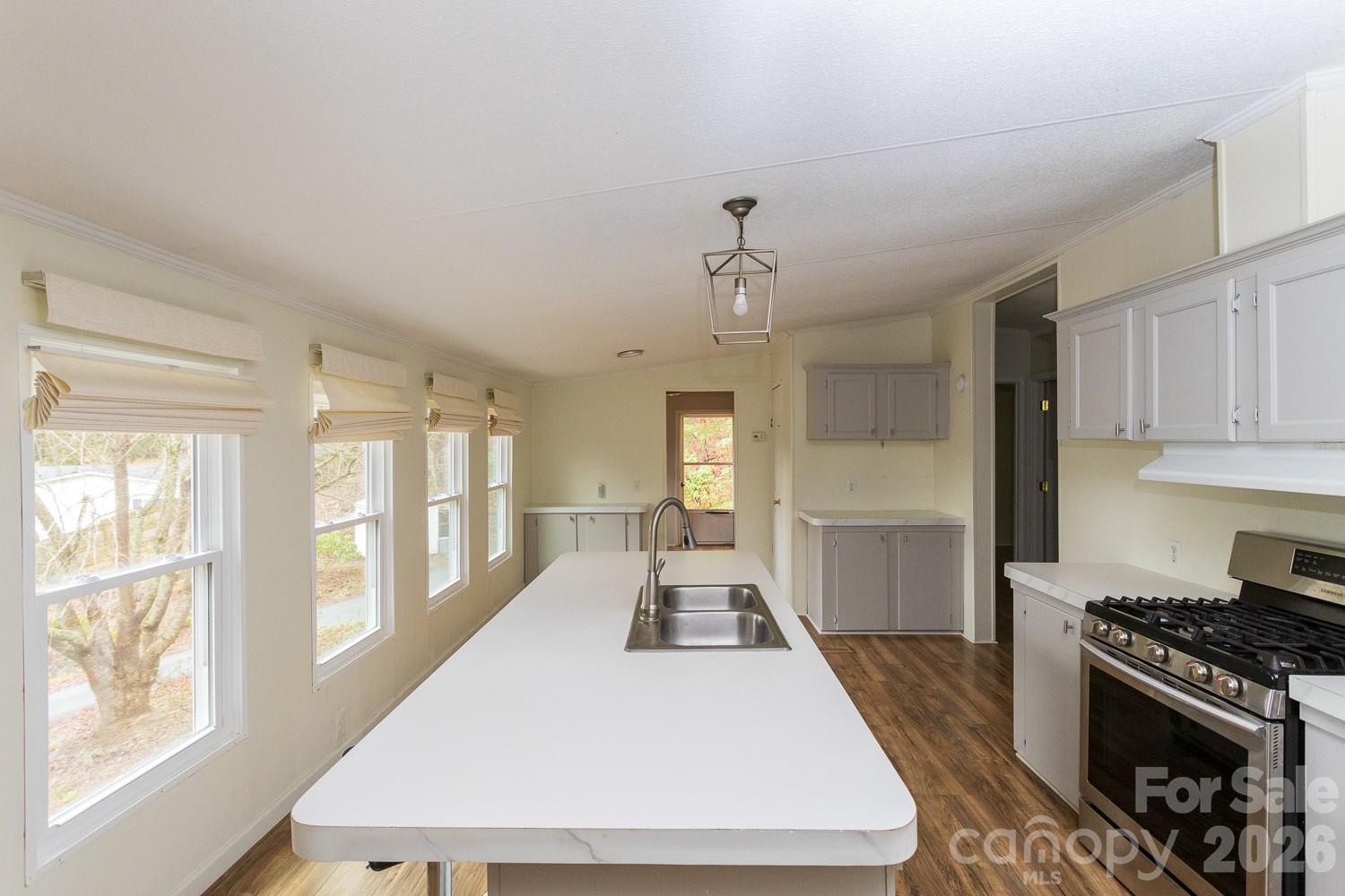 10 Savannah Circle Leicester NC 28748