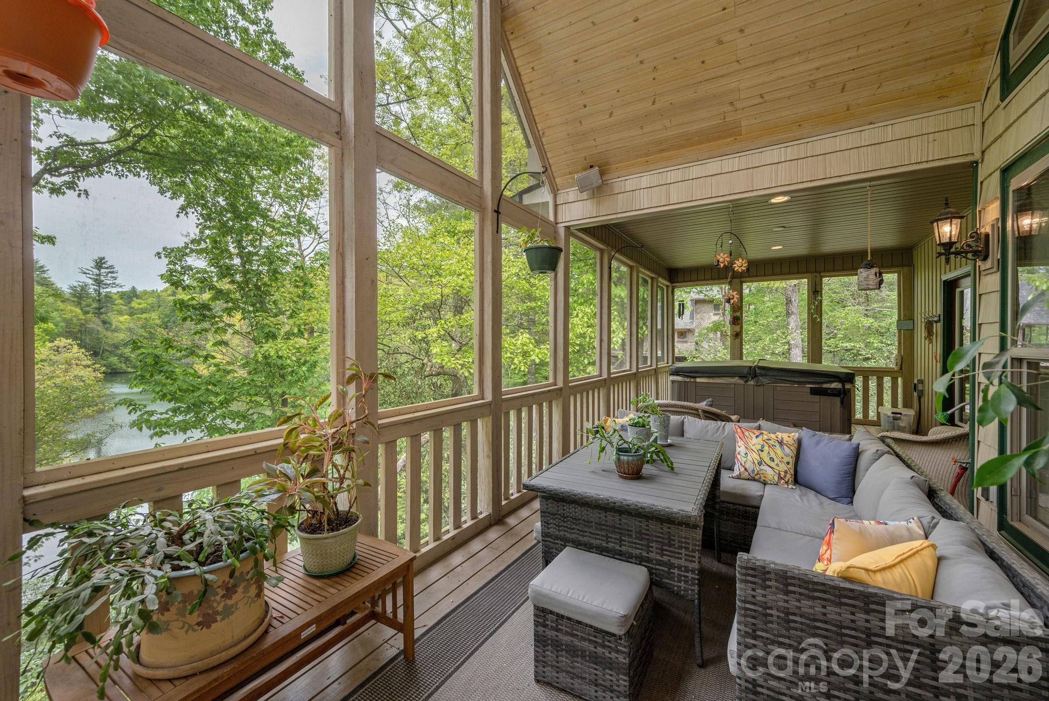 149 Hiwassee Road Lake Toxaway NC 28747