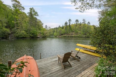 149 Hiwassee Road Lake Toxaway NC 28747